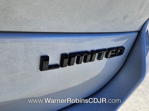 New 2025 Jeep Grand Cherokee L Limited w/ Black Appearance Package image 11