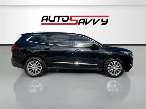 Used 2021 Buick Enclave Premium w/ Surround and Sites Package image 8