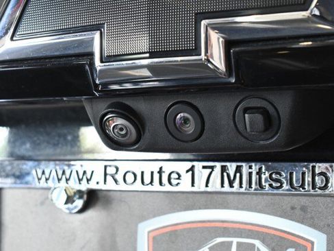 Used 2023 Chevrolet Traverse RS AWD/4WD image 20