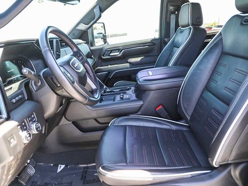 Used 2024 GMC Sierra 2500 AT4X AWD/4WD image 17