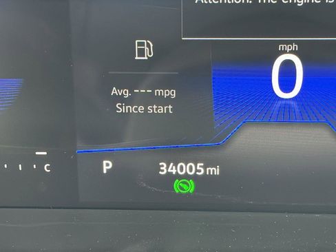 Used 2024 Volkswagen Jetta SE w/ Panoramic Sunroof Package image 2