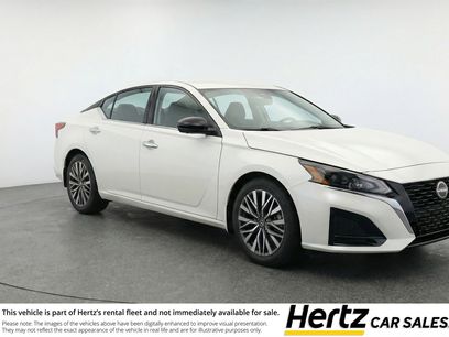Used 2025 Nissan Altima 2.5 SV