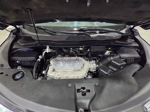 Used 2017 Acura MDX w/ Technology & Entertainment image 6