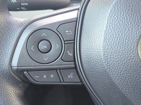 Used 2026 Toyota Corolla LE FWD image 19