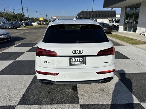 Used 2025 Audi Q5 2.0T Premium image 4