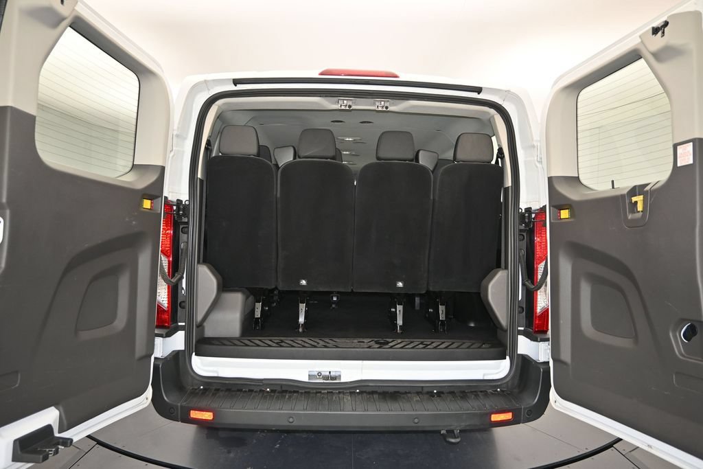 Used 2024 Ford Transit 350 XLT RWD image 22