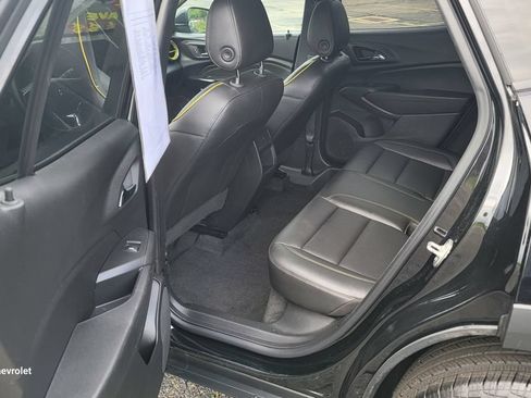 Used 2024 Chevrolet Trax ACTIV w/ Driver Confidence Package FWD image 25