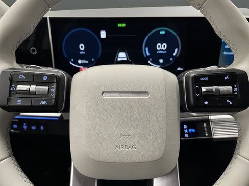 Used 2026 Hyundai Santa Fe Limited image 18