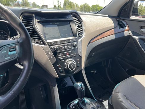 Used 2018 Hyundai Santa Fe Sport AWD/4WD image 35