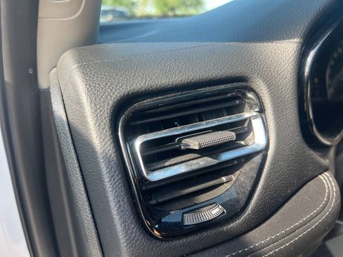 Certified 2022 Dodge Durango SXT AWD/4WD image 64
