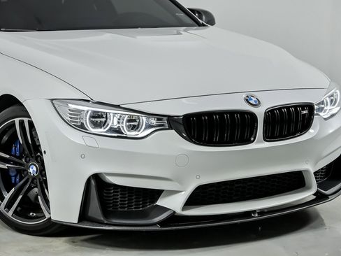 Used 2016 BMW M4 Coupe RWD image 3