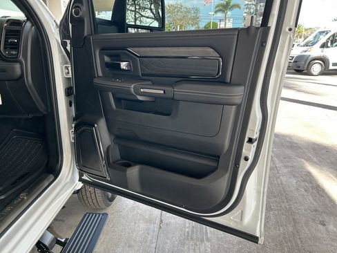 New 2026 RAM 3500 Limited image 27