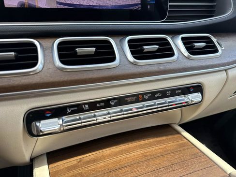 Used 2021 Mercedes-Benz GLE 350 4MATIC image 28