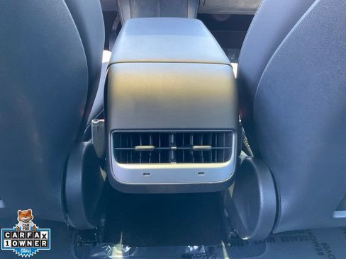 Used 2021 Tesla Model 3 Long Range AWD/4WD image 37