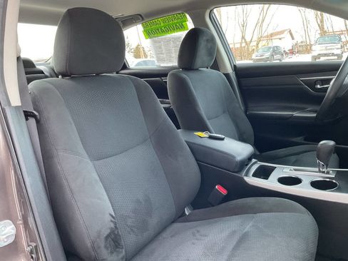 Used 2015 Nissan Altima 2.5 SV w/ Convenience Package image 37