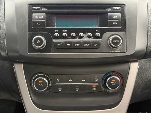Used 2015 Nissan Sentra FE+ S FWD image 25
