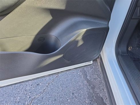 Certified 2025 Nissan Rogue SL w/ SL Premium Package image 31