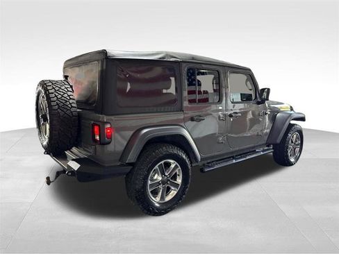 Used 2019 Jeep Wrangler Unlimited Sport S AWD/4WD image 5