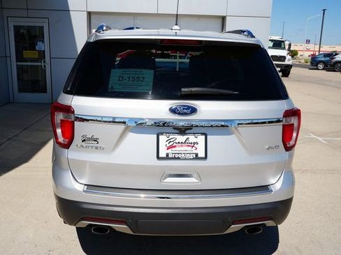 Used 2019 Ford Explorer Limited w/ Class III Trailer Tow Package image 39