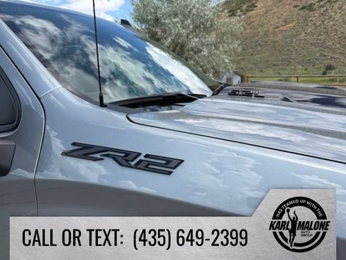 Used 2023 Chevrolet Silverado 1500 ZR2 w/ Technology Package AWD/4WD image 11