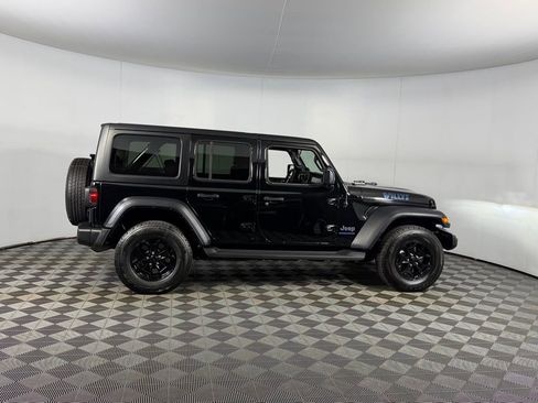 Used 2023 Jeep Wrangler Unlimited AWD/4WD image 7