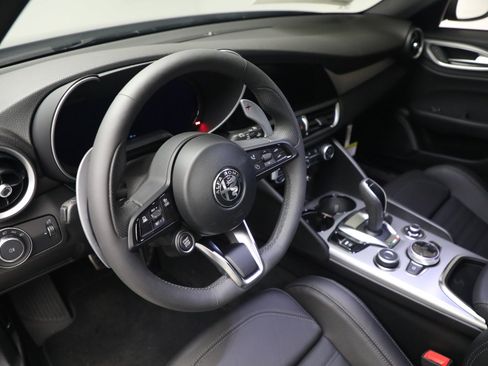 New 2026 Alfa Romeo Giulia AWD image 21