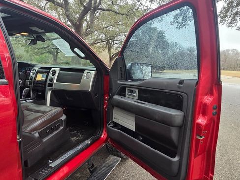 Used 2012 Ford F150 Platinum image 30