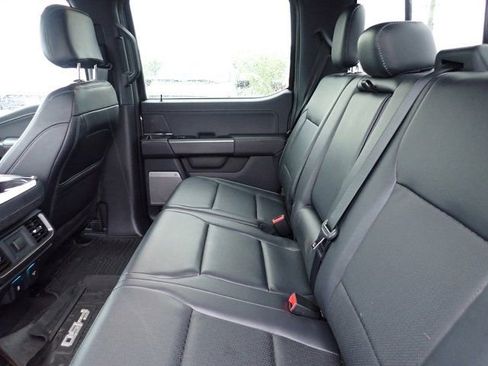 Used 2025 Ford F150 Lariat w/ Equipment Group 501A Mid AWD/4WD image 19