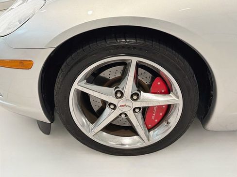 Used 2012 Chevrolet Corvette Convertible w/ 3LT Preferred Equipment Group RWD image 23