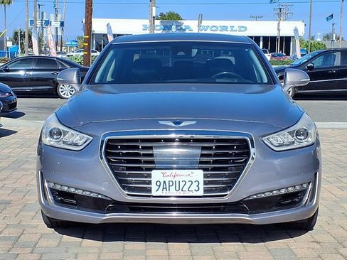 Used 2018 Genesis G90 5.0 Ultimate RWD image 2