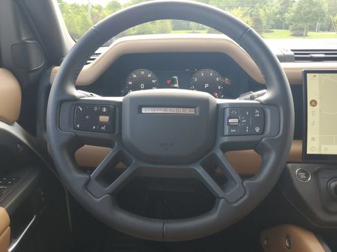 Used 2026 Land Rover Defender 130 S AWD/4WD image 29