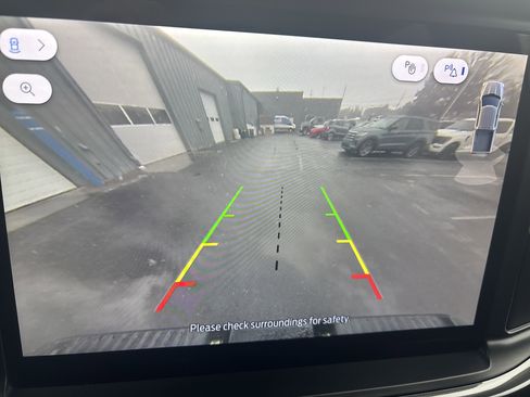 Used 2025 Ford F150 STX w/ Equipment Group 201A FX4 image 27