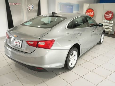 Used 2025 Chevrolet Malibu LS w/ Driver Confidence Package FWD image 7