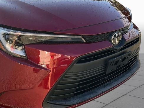 Used 2026 Toyota Corolla LE FWD image 29