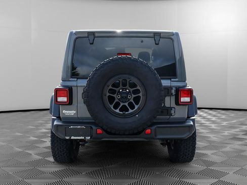 Used 2023 Jeep Wrangler Unlimited Sport AWD/4WD image 6