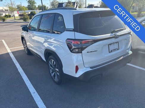 Used 2026 Subaru Forester Touring AWD/4WD image 5