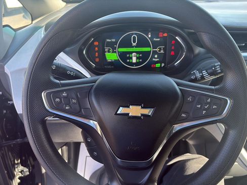 Used 2020 Chevrolet Bolt LT FWD image 12