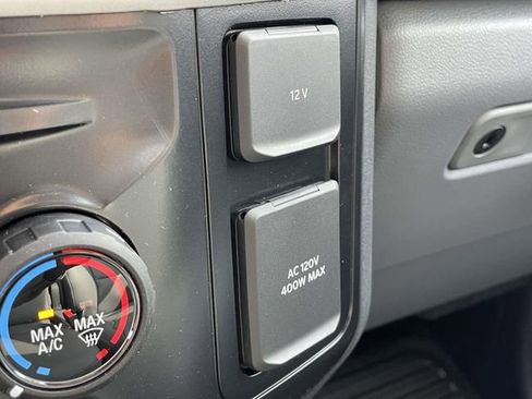 New 2026 Ford F250 XL w/ XL Driver Assist Package RWD image 9