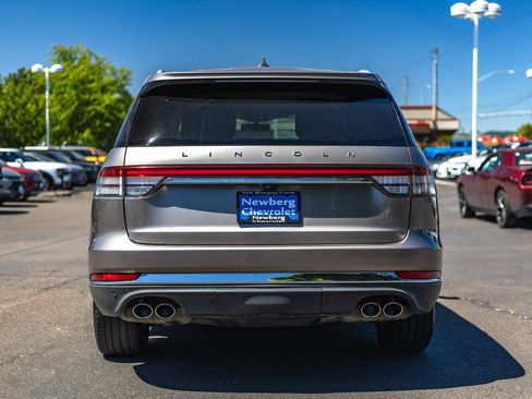 Used 2020 Lincoln Aviator Reserve w/ Equipment Group 202A AWD/4WD image 8