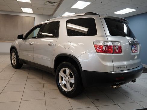 Used 2012 GMC Acadia SLE image 11