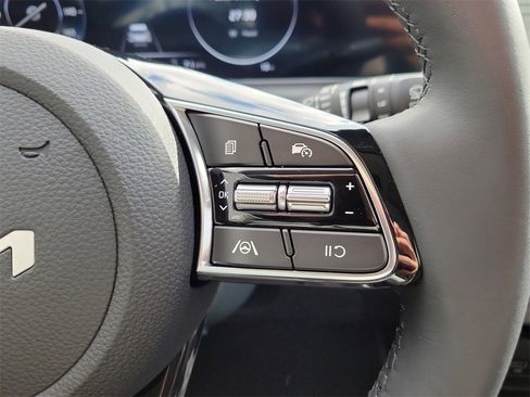 New 2026 Kia Seltos EX image 28