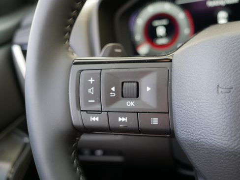 Certified 2026 Nissan Rogue Platinum w/ Platinum Premium Package AWD/4WD image 28