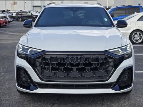 Used 2025 Audi SQ8 Prestige AWD/4WD image 2