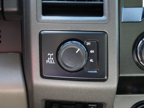 Used 2022 Ford F350 XL w/ Power Equipment Group AWD/4WD image 25