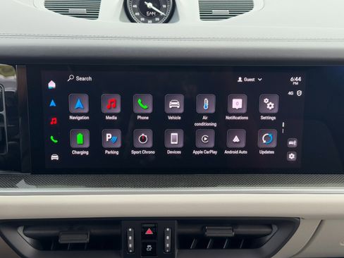 Used 2024 Porsche Cayenne Turbo image 35