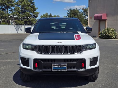 Used 2022 Jeep Grand Cherokee Trailhawk w/ ADV Protech Group II image 39