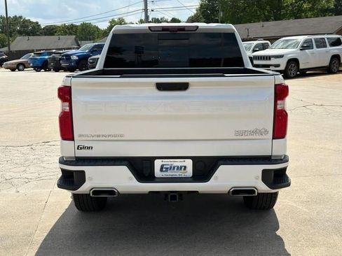 Used 2023 Chevrolet Silverado 1500 High Country w/ Technology Package RWD image 6
