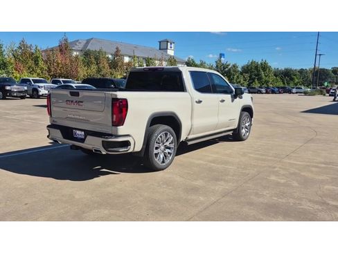 New 2026 GMC Sierra 1500 Denali image 8