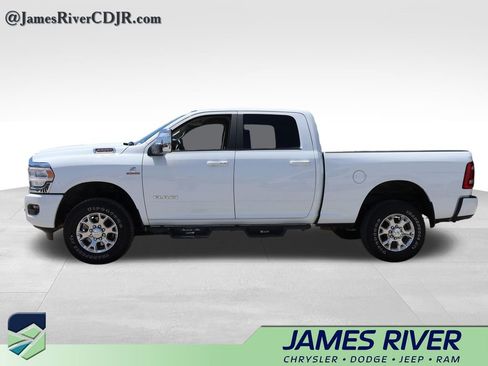 Used 2024 RAM 2500 Laramie w/ Safety Group AWD/4WD image 2