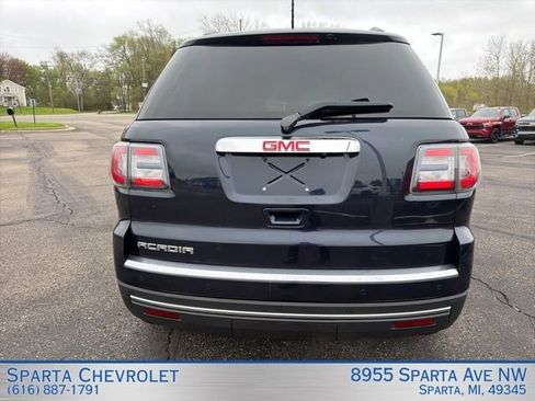 Used 2015 GMC Acadia SLE FWD image 4